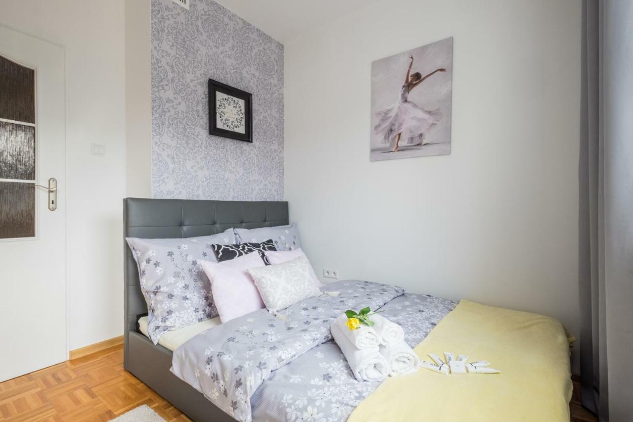 Blue Sky Apartment Warschau Exterior foto